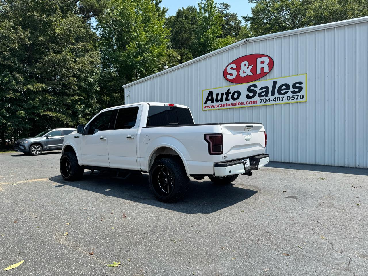 Ford F-150 4WD SuperCrew 139" Lariat 2016