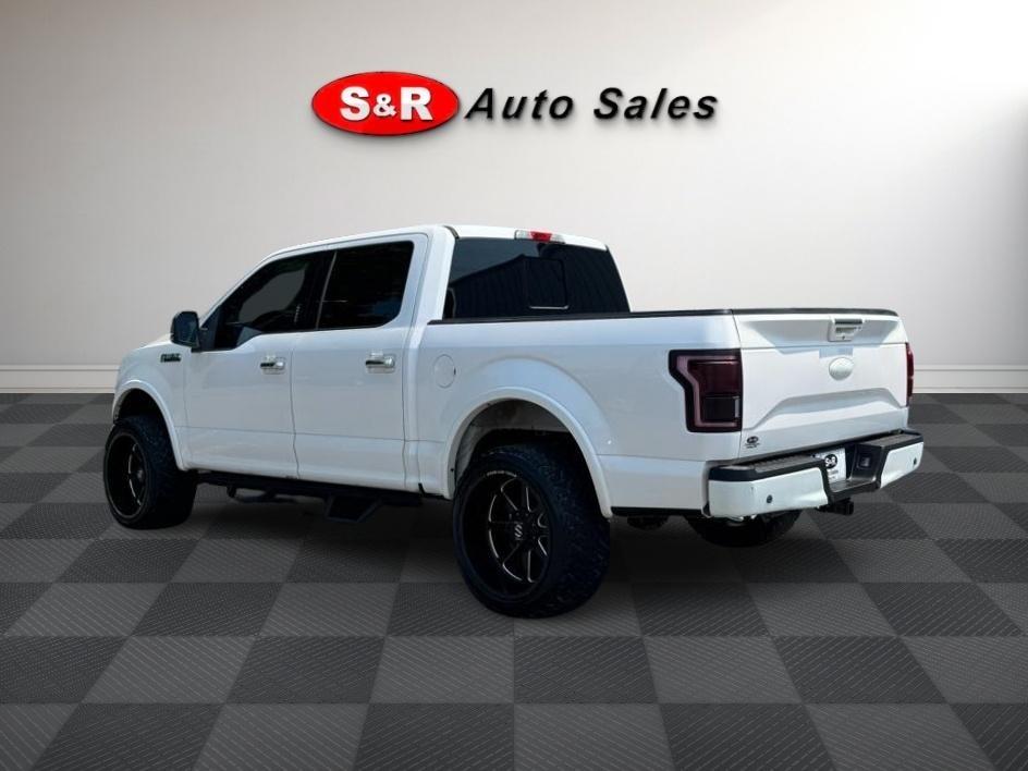 Ford F-150 4WD SuperCrew 139" Lariat 2016