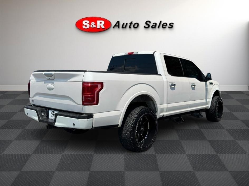 Ford F-150 4WD SuperCrew 139" Lariat 2016