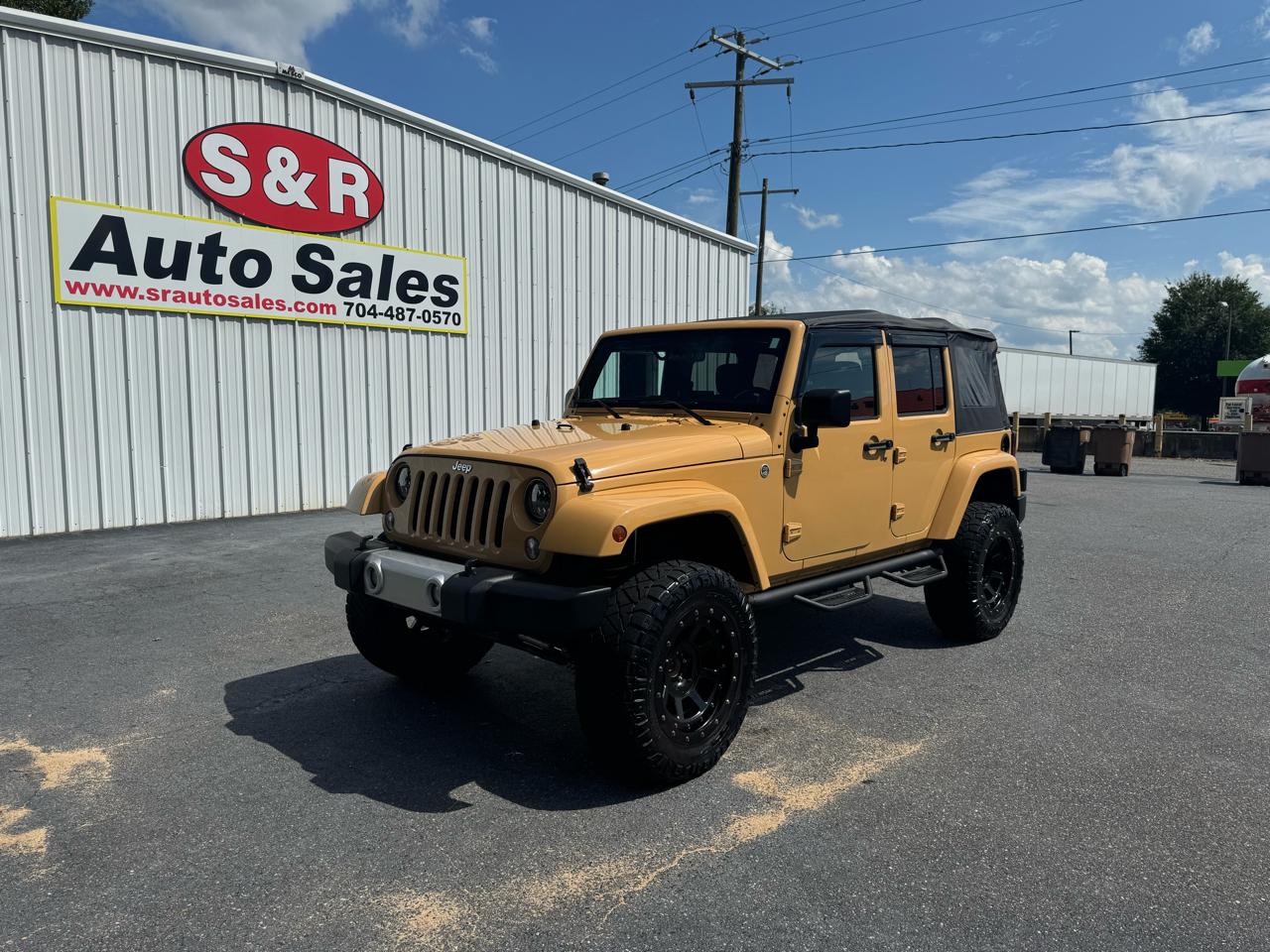 Jeep Wrangler Unlimited 4WD 4dr Sahara 2014