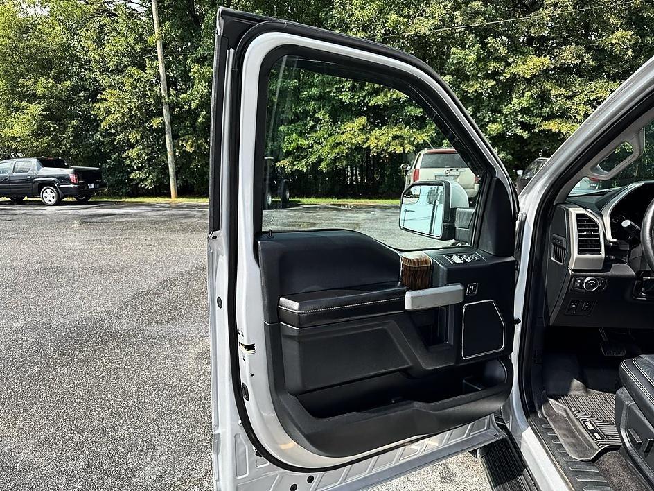 Ford F-150 Lariat 4WD SuperCrew 5.5' Box 2019