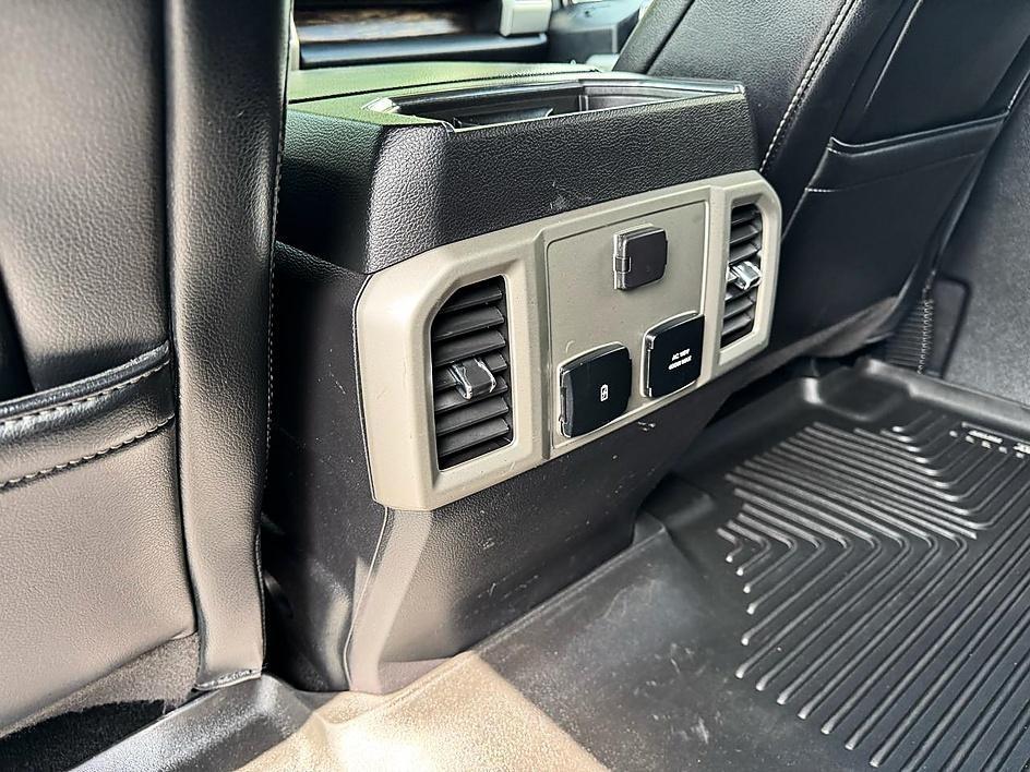 Ford F-150 Lariat 4WD SuperCrew 5.5' Box 2019