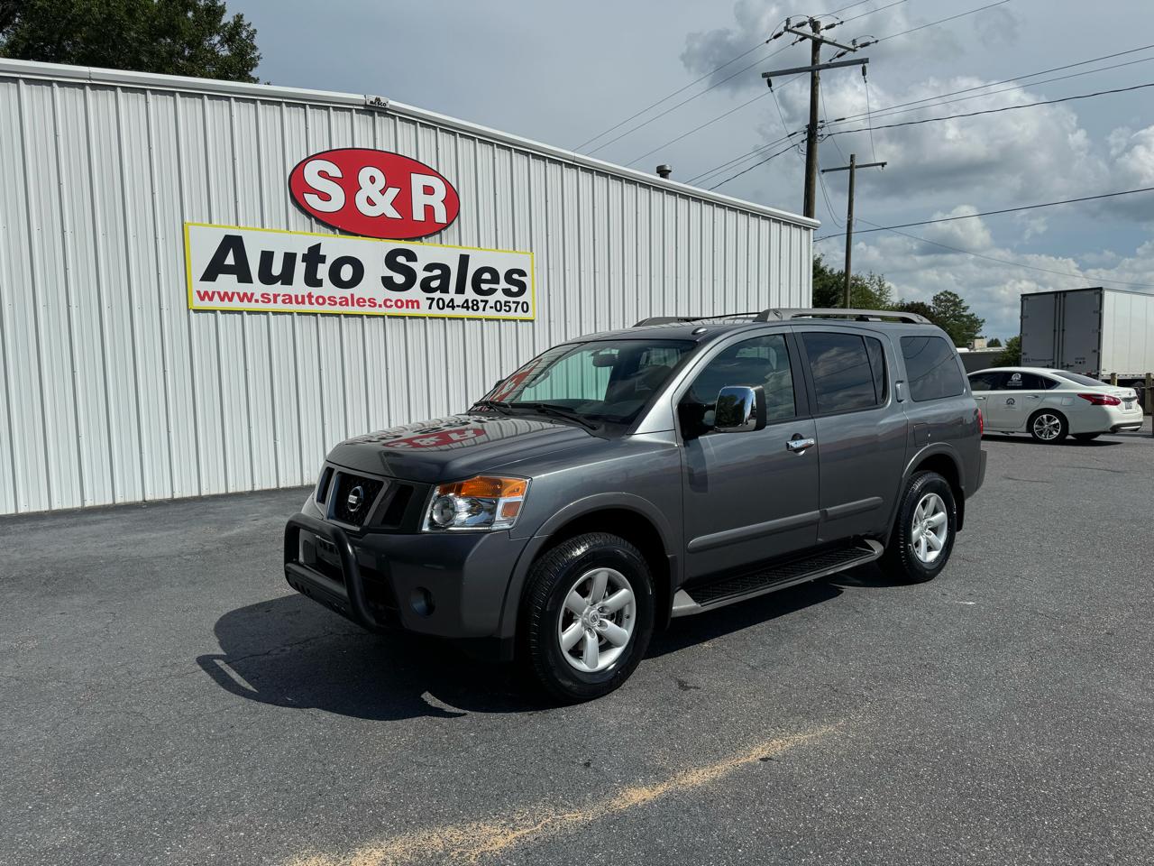 Nissan Armada 4WD 4dr SV 2014