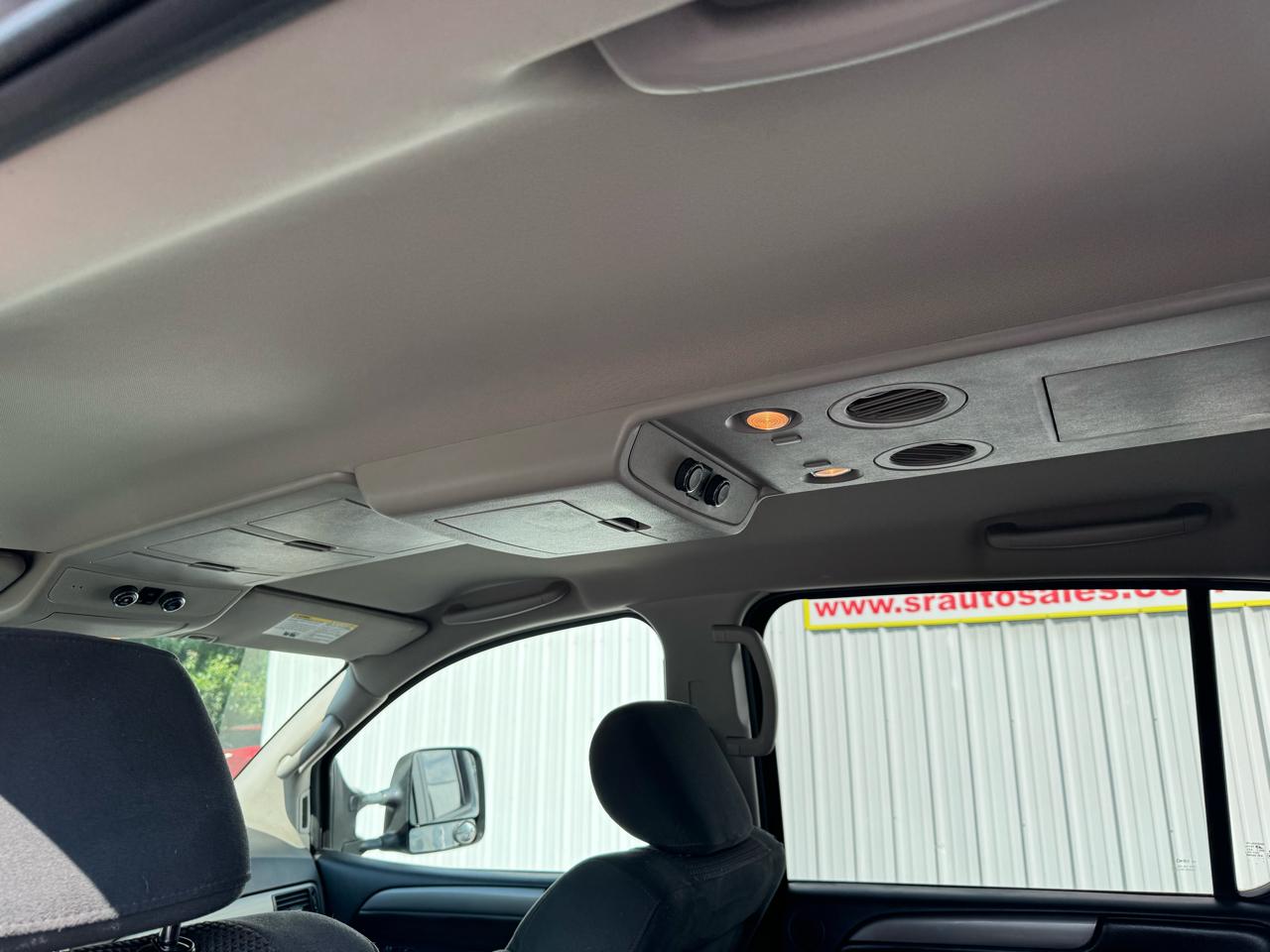 Nissan Armada 4WD 4dr SV 2014