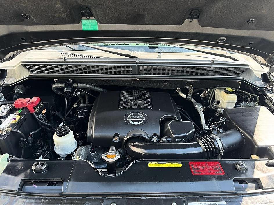 Nissan Armada 4WD 4dr SV 2014