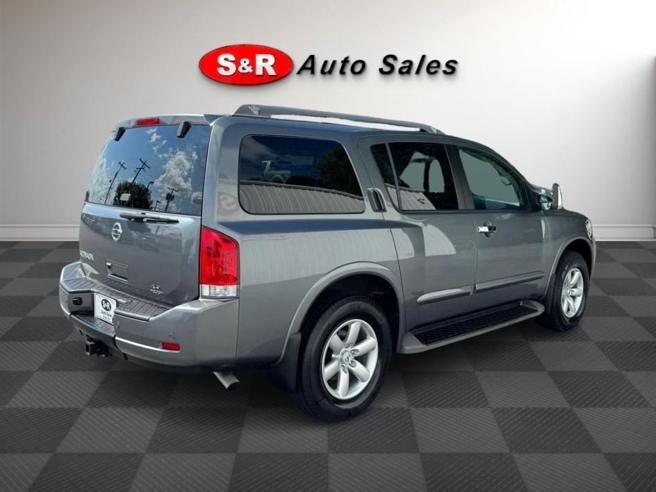 Nissan Armada 4WD 4dr SV 2014