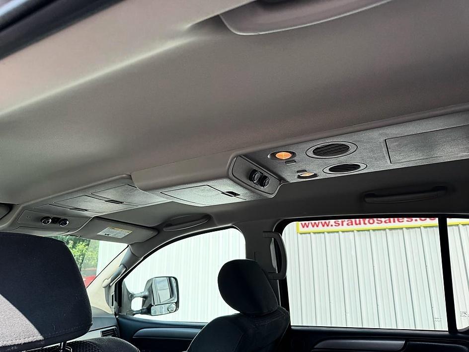 Nissan Armada 4WD 4dr SV 2014
