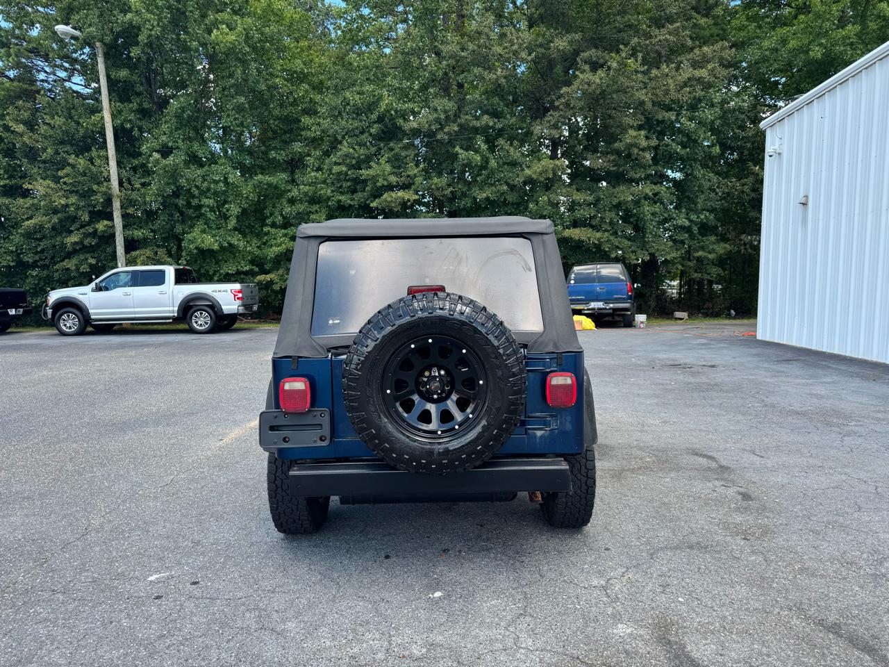 Jeep Wrangler 2dr Sport 2000
