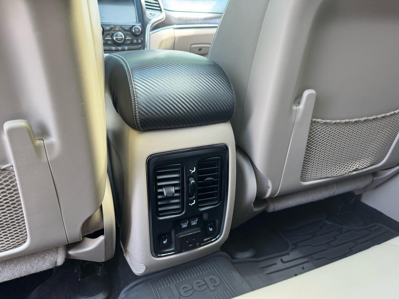 Jeep Grand Cherokee  2014