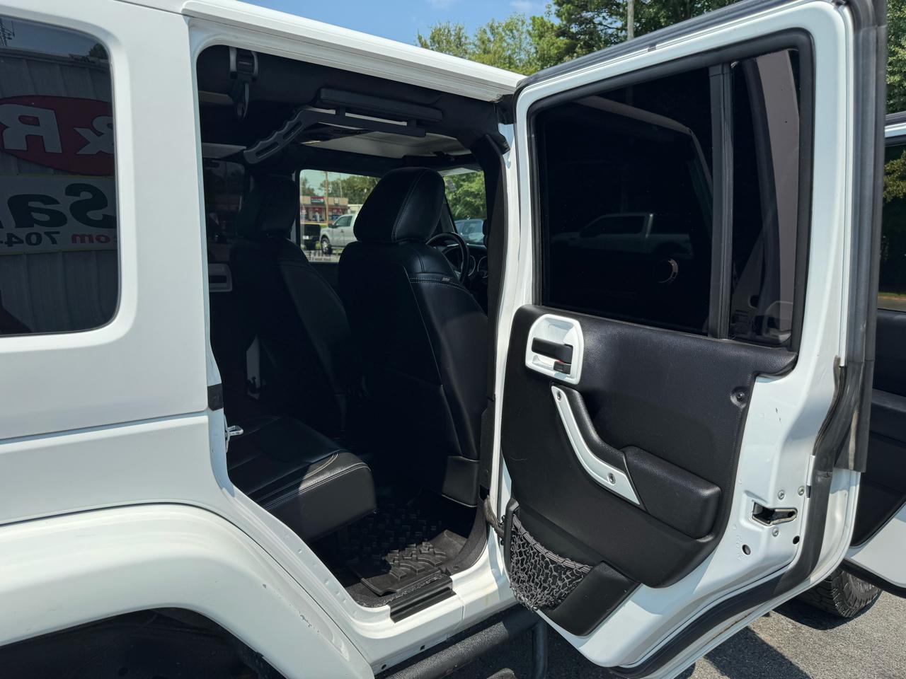 Jeep Wrangler Unlimited 4WD 4dr Rubicon 2015