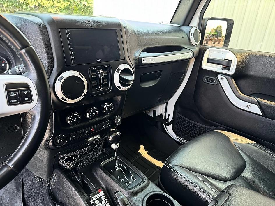 Jeep Wrangler Unlimited 4WD 4dr Rubicon 2015