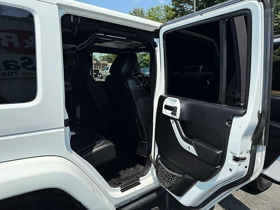 Jeep Wrangler Unlimited 4WD 4dr Rubicon 2015