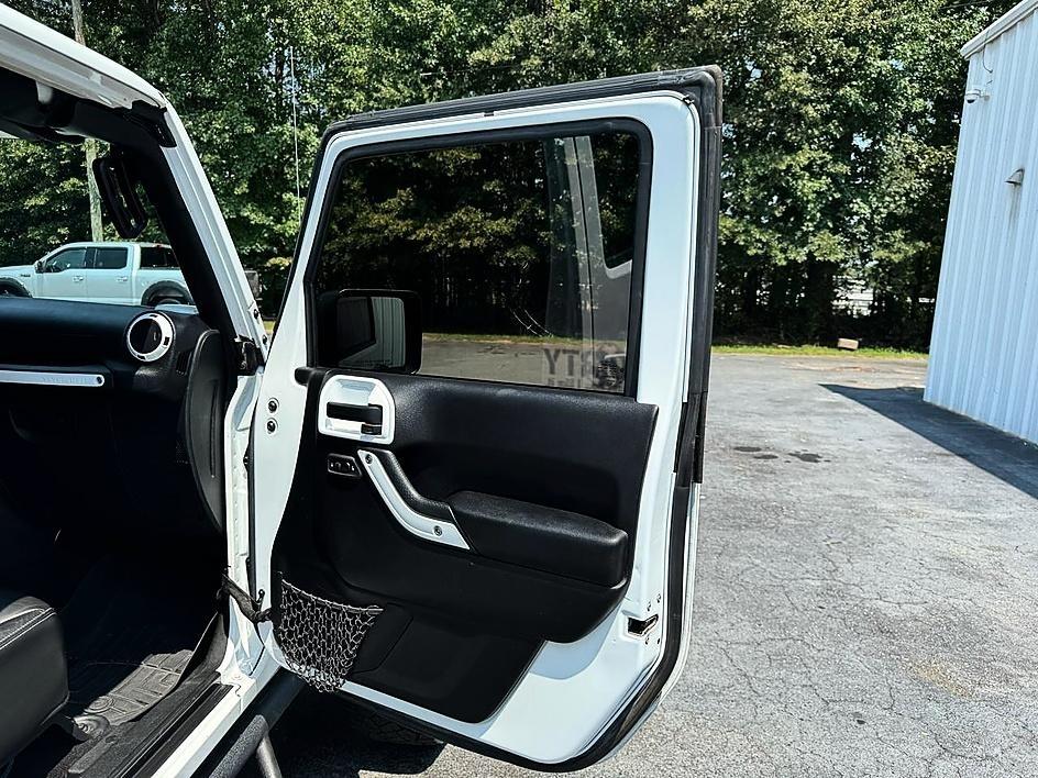 Jeep Wrangler Unlimited 4WD 4dr Rubicon 2015