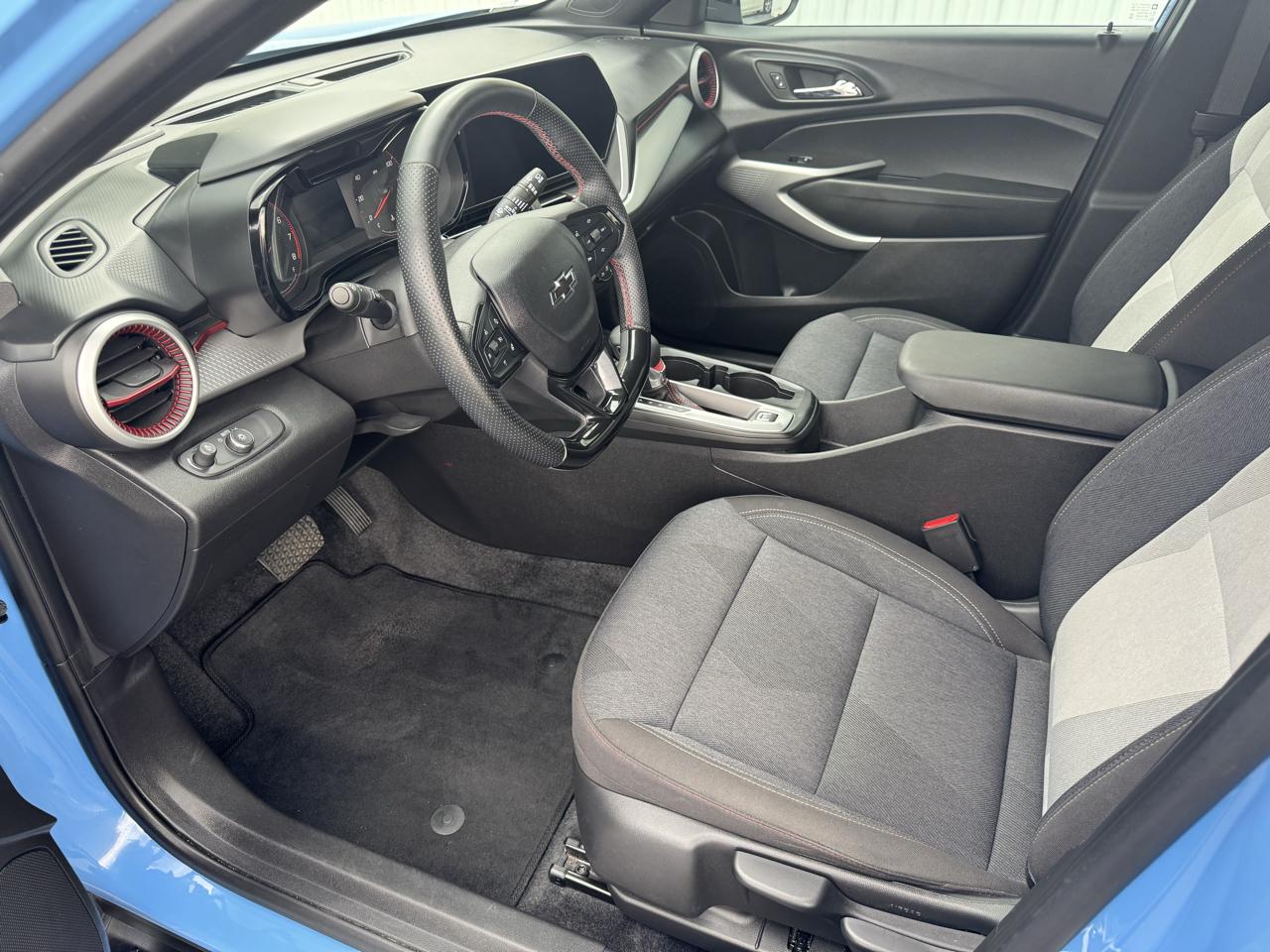 Chevrolet Trax FWD 4dr 1RS 2024