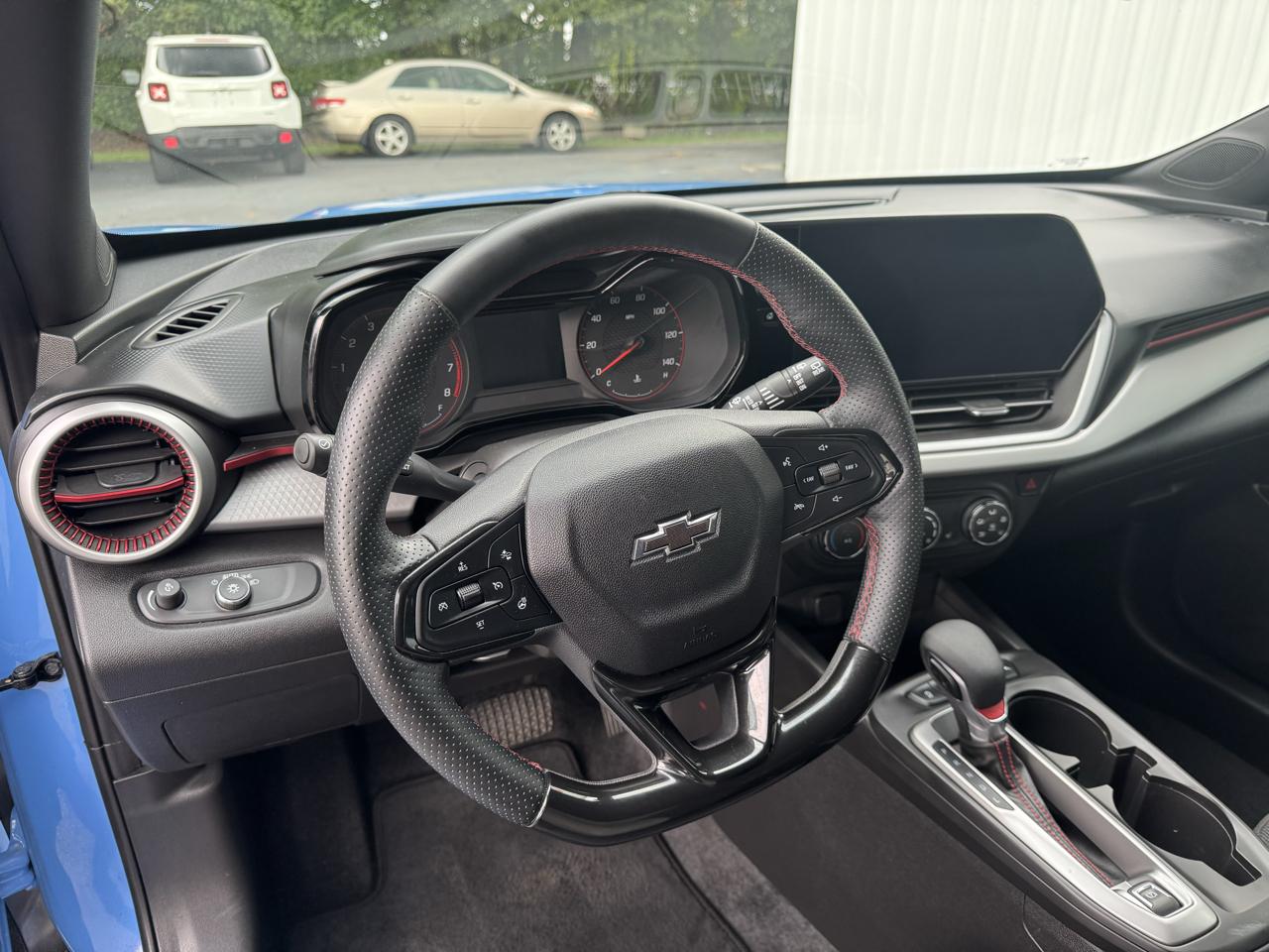 Chevrolet Trax FWD 4dr 1RS 2024