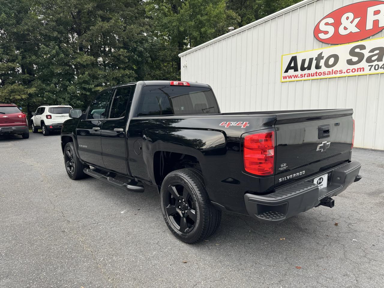 Chevrolet Silverado 1500 4WD Double Cab 143.5" Work Truck 2016