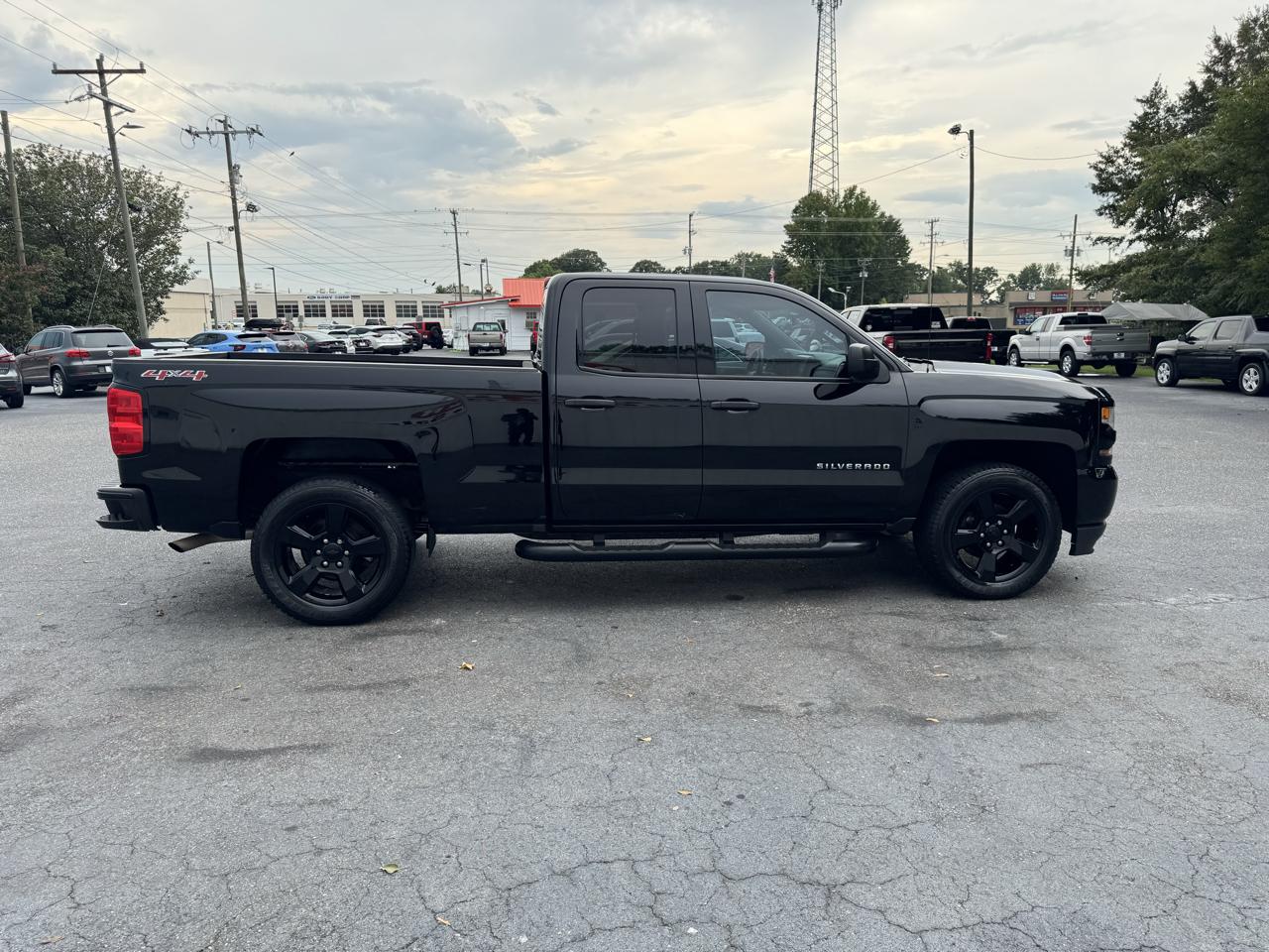Chevrolet Silverado 1500 4WD Double Cab 143.5" Work Truck 2016