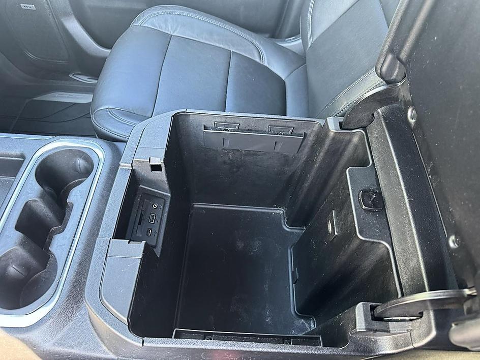 Chevrolet Silverado 1500 4WD Crew Cab 147" LT Trail Boss 2019