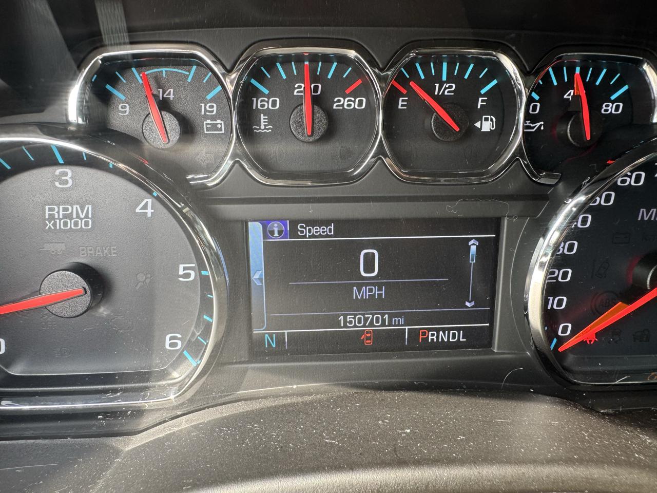 Chevrolet Suburban 4WD 4dr 1500 LT 2018