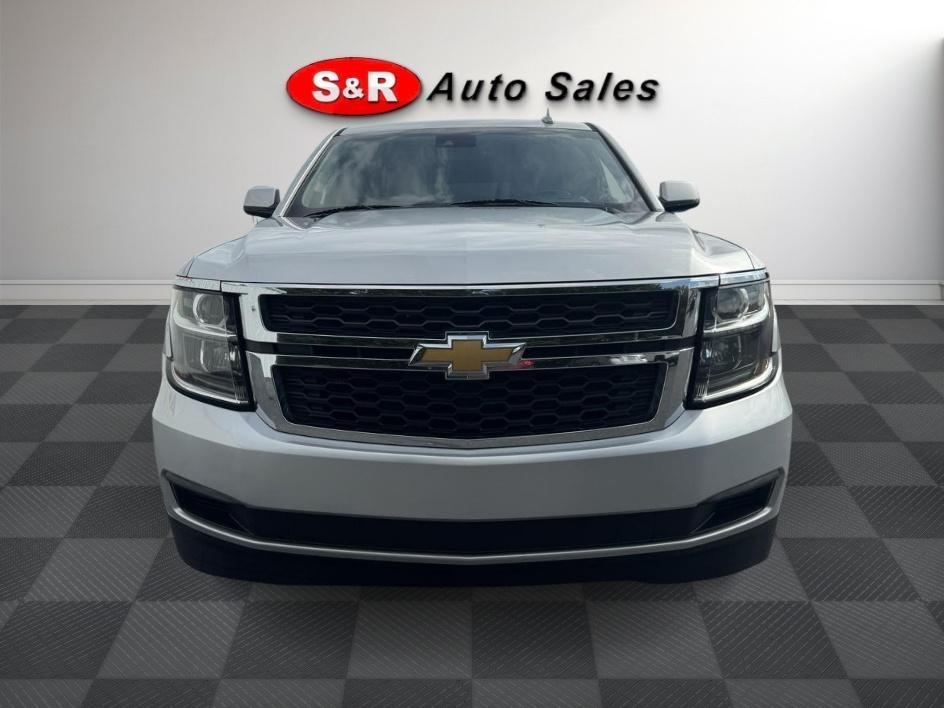 Chevrolet Suburban 4WD 4dr 1500 LT 2018