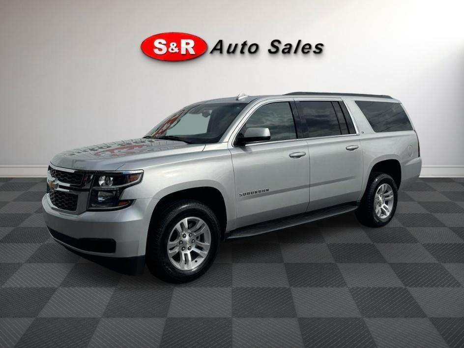 Chevrolet Suburban 4WD 4dr 1500 LT 2018