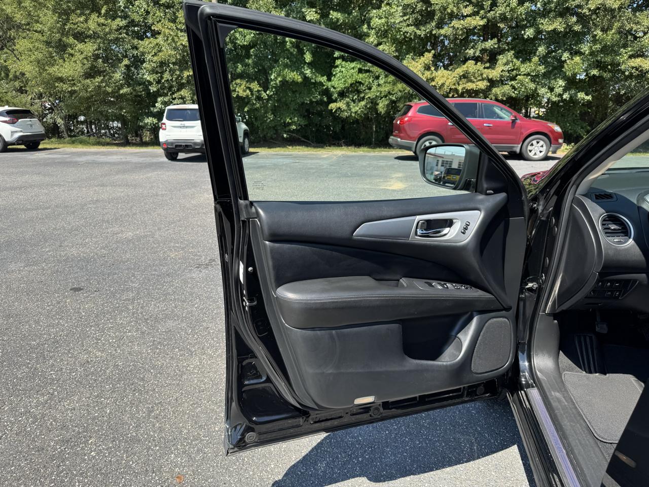 Nissan Pathfinder 4x4 SL 2019