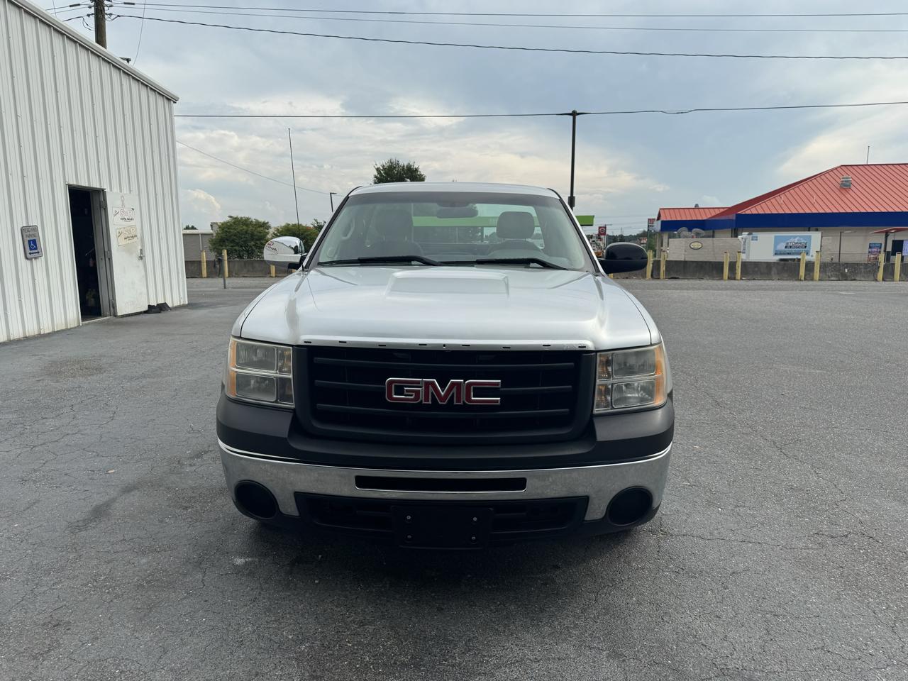 GMC Sierra 1500 2WD Reg Cab 119.0" Work Truck 2013