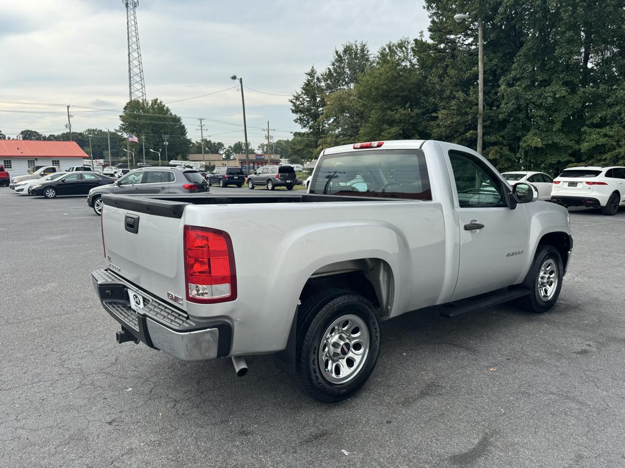 GMC Sierra 1500 2WD Reg Cab 119.0" Work Truck 2013