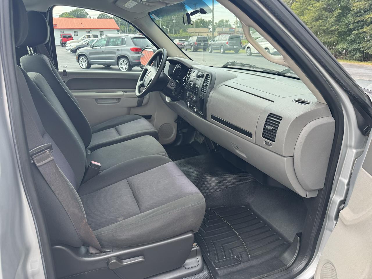 GMC Sierra 1500 2WD Reg Cab 119.0" Work Truck 2013