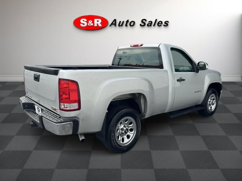 GMC Sierra 1500 2WD Reg Cab 119.0" Work Truck 2013