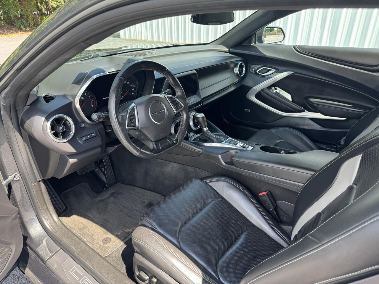 Chevrolet Camaro 2dr Cpe 2LT 2016