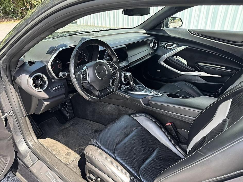 Chevrolet Camaro 2dr Cpe 2LT 2016