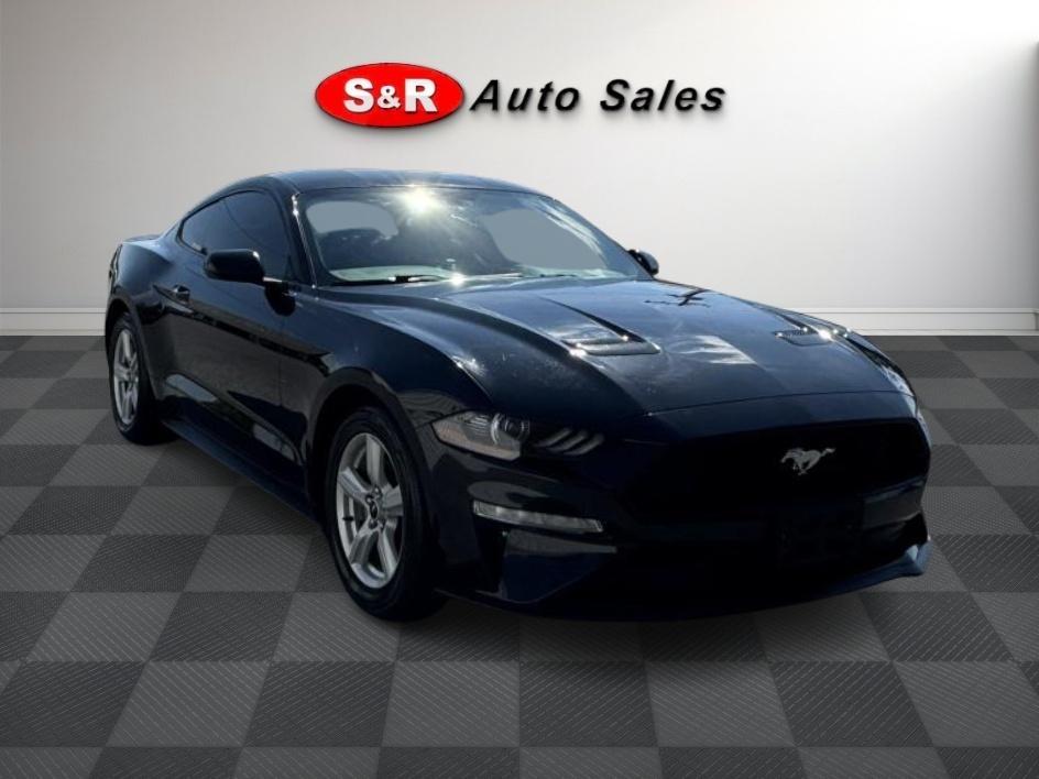 Ford Mustang EcoBoost Fastback 2018