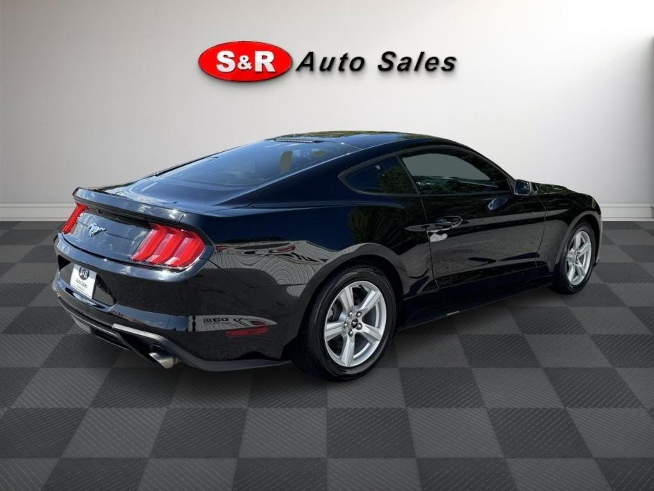 Ford Mustang EcoBoost Fastback 2018