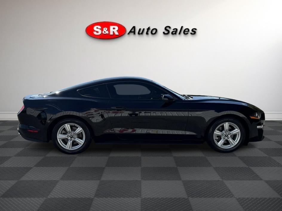 Ford Mustang EcoBoost Fastback 2018