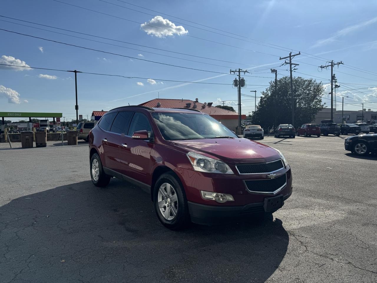 Chevrolet Traverse FWD 4dr LT w/1LT 2011