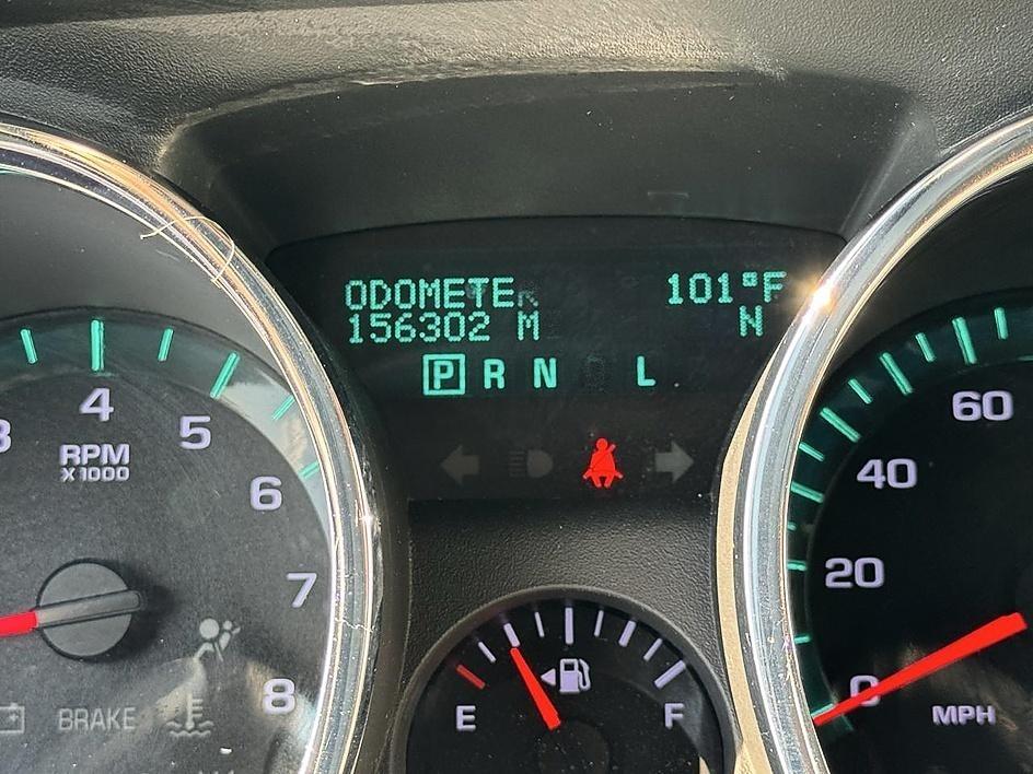 Chevrolet Traverse FWD 4dr LT w/1LT 2011