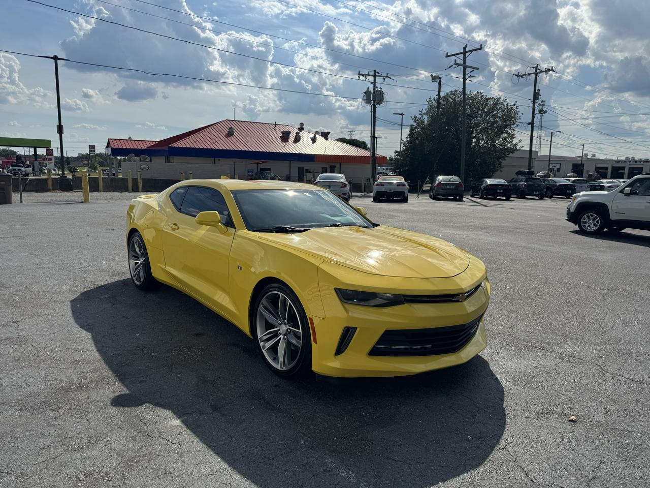 Chevrolet Camaro 2dr Cpe 1LT 2018