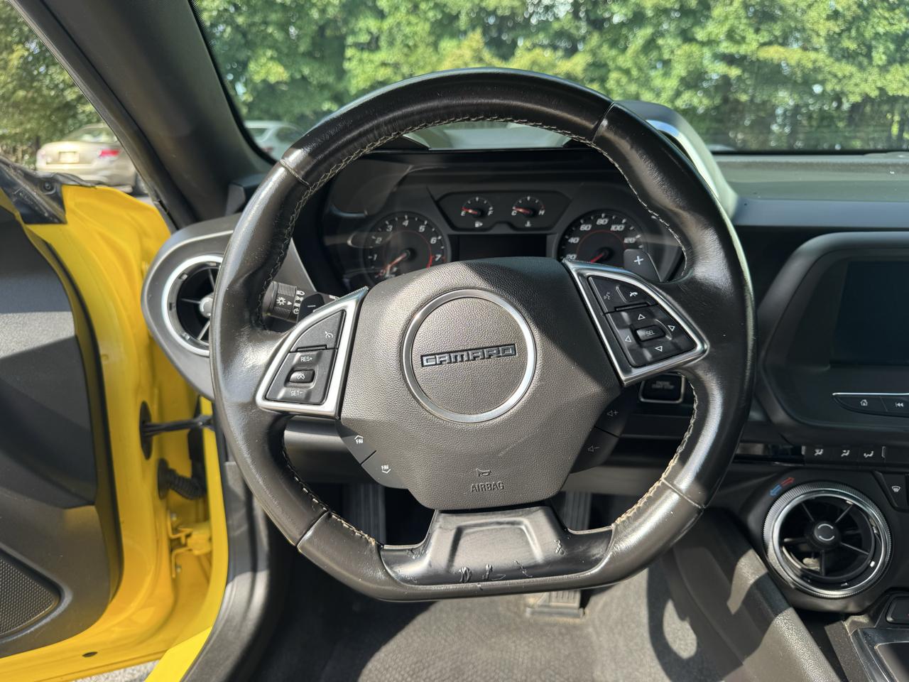 Chevrolet Camaro 2dr Cpe 1LT 2018
