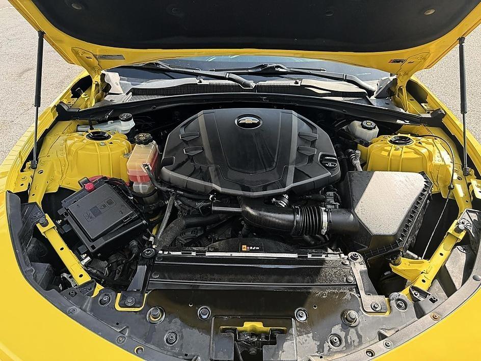 Chevrolet Camaro 2dr Cpe 1LT 2018
