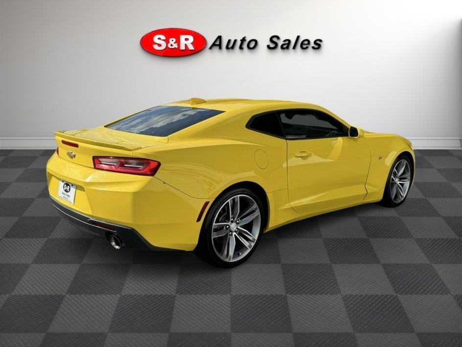 Chevrolet Camaro 2dr Cpe 1LT 2018