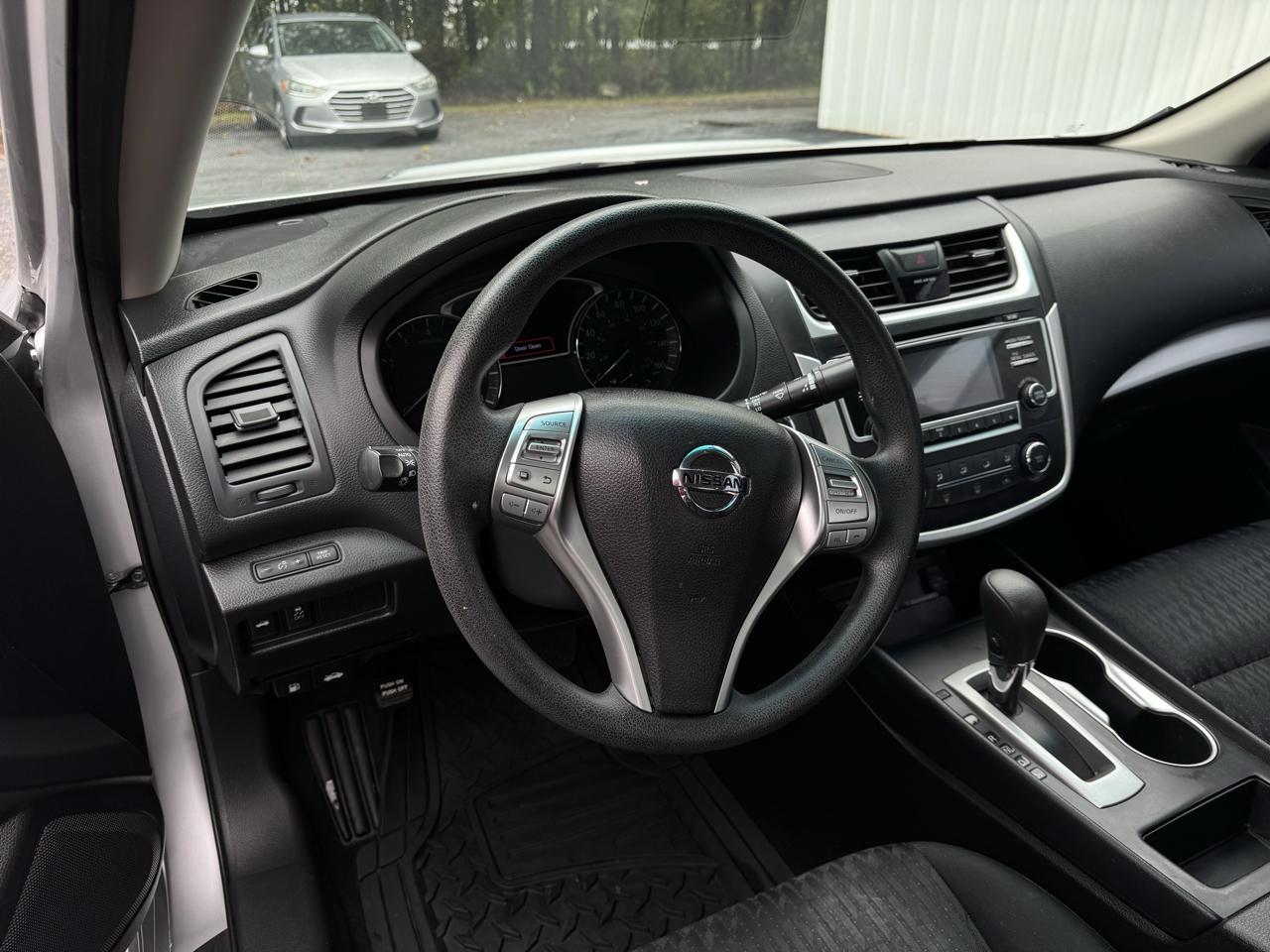 Nissan Altima 2.5 S Sedan 2018