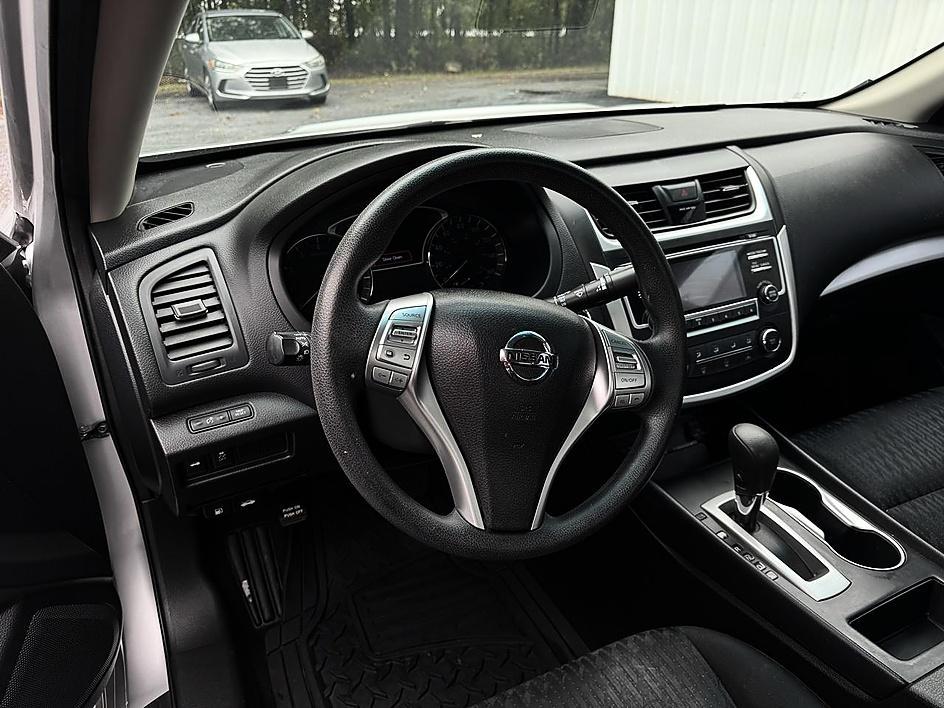 Nissan Altima 2.5 S Sedan 2018
