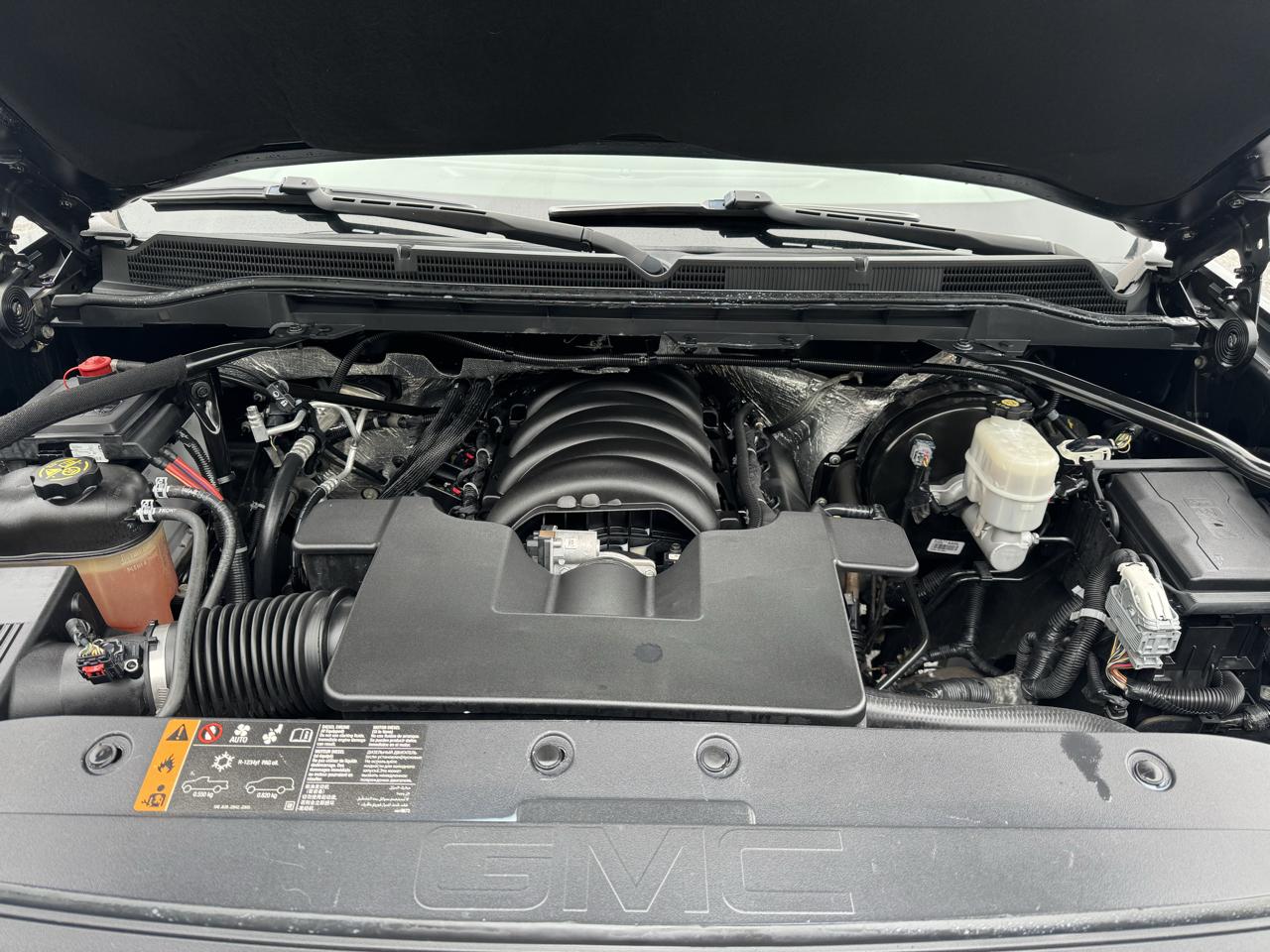 GMC Sierra 1500 4WD Crew Cab 153.0" SLT 2018