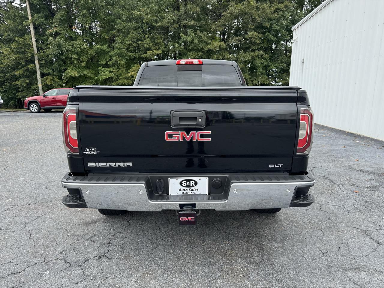 GMC Sierra 1500 4WD Crew Cab 153.0" SLT 2018