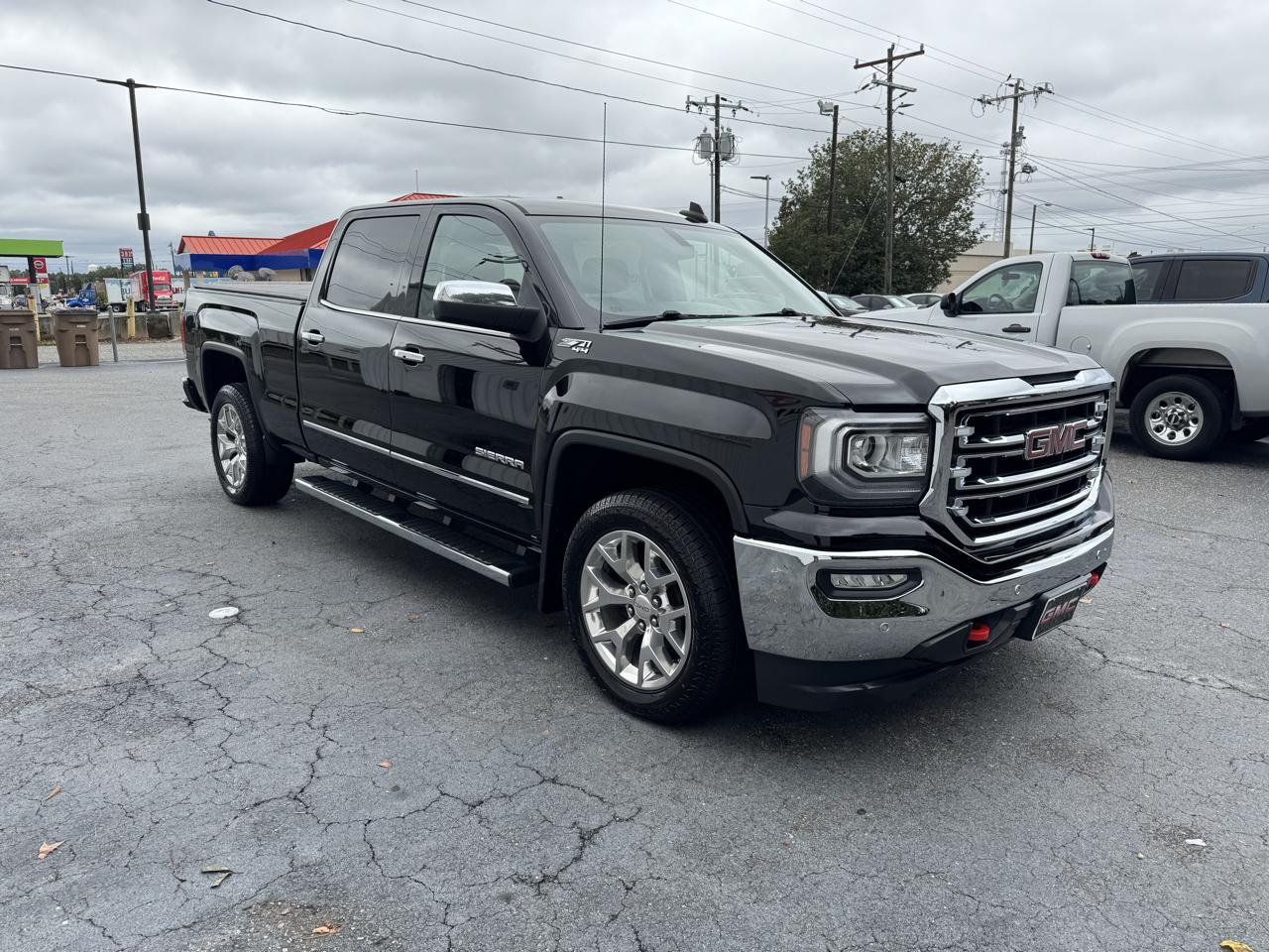 GMC Sierra 1500 4WD Crew Cab 153.0" SLT 2018