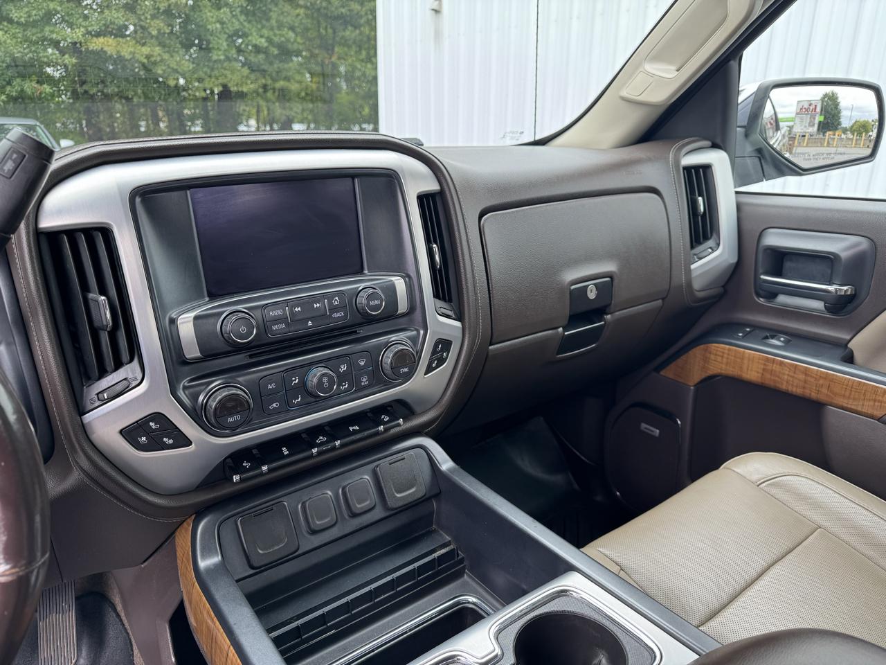 GMC Sierra 1500 4WD Crew Cab 153.0" SLT 2018