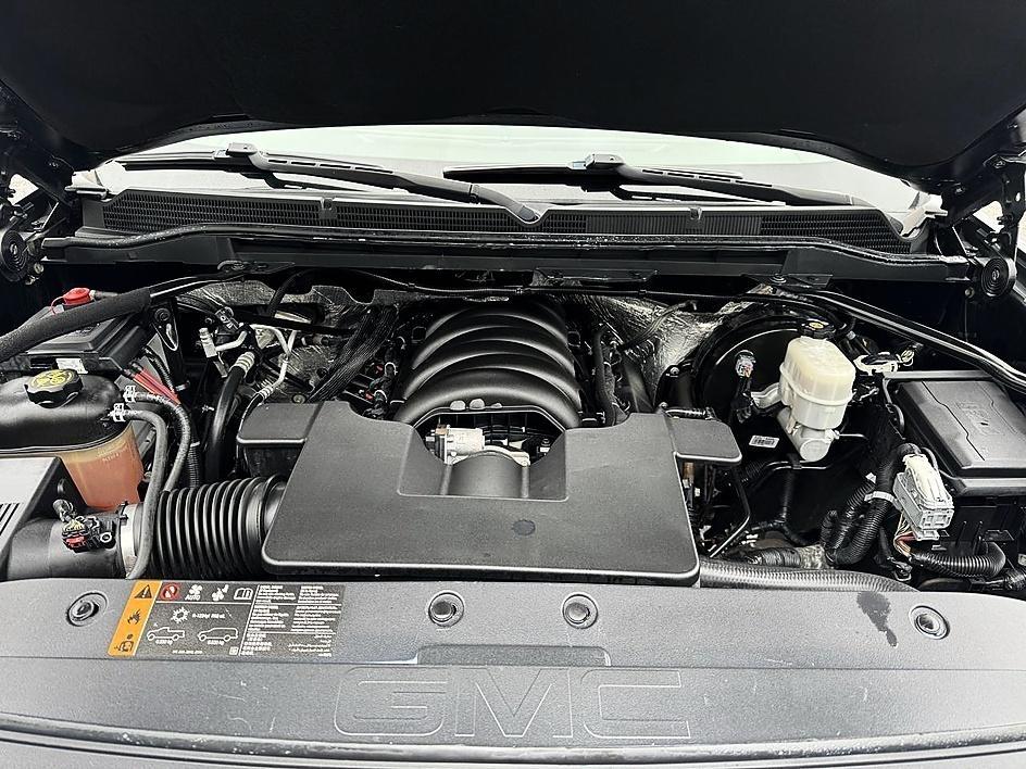 GMC Sierra 1500 4WD Crew Cab 153.0" SLT 2018