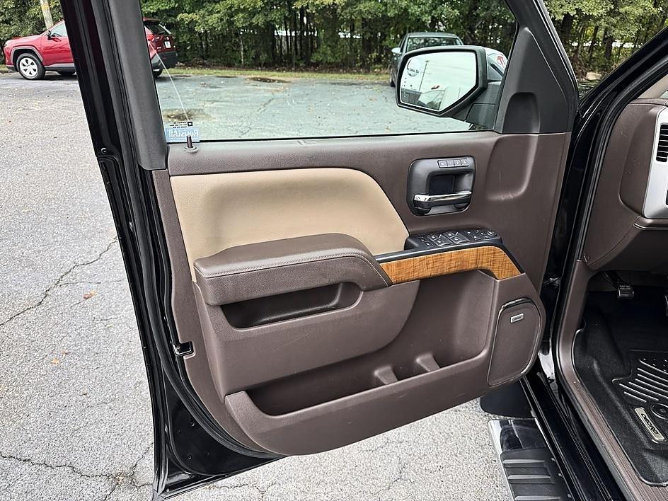 GMC Sierra 1500 4WD Crew Cab 153.0" SLT 2018