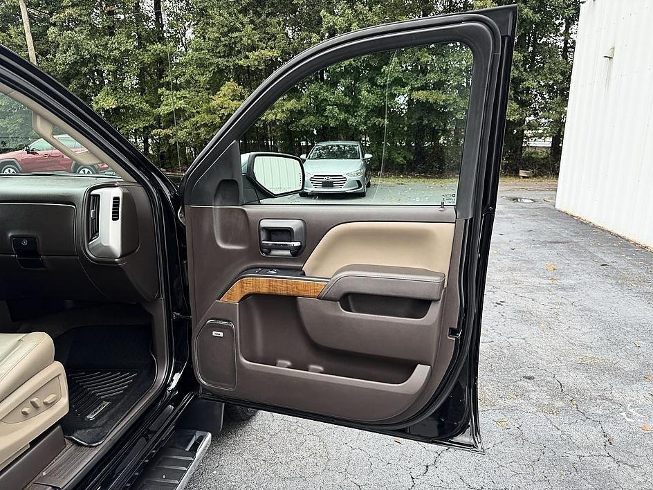 GMC Sierra 1500 4WD Crew Cab 153.0" SLT 2018
